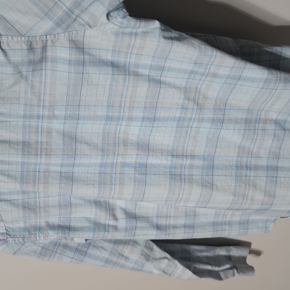 Calvin Klein Button Up - Picture 4 of 4